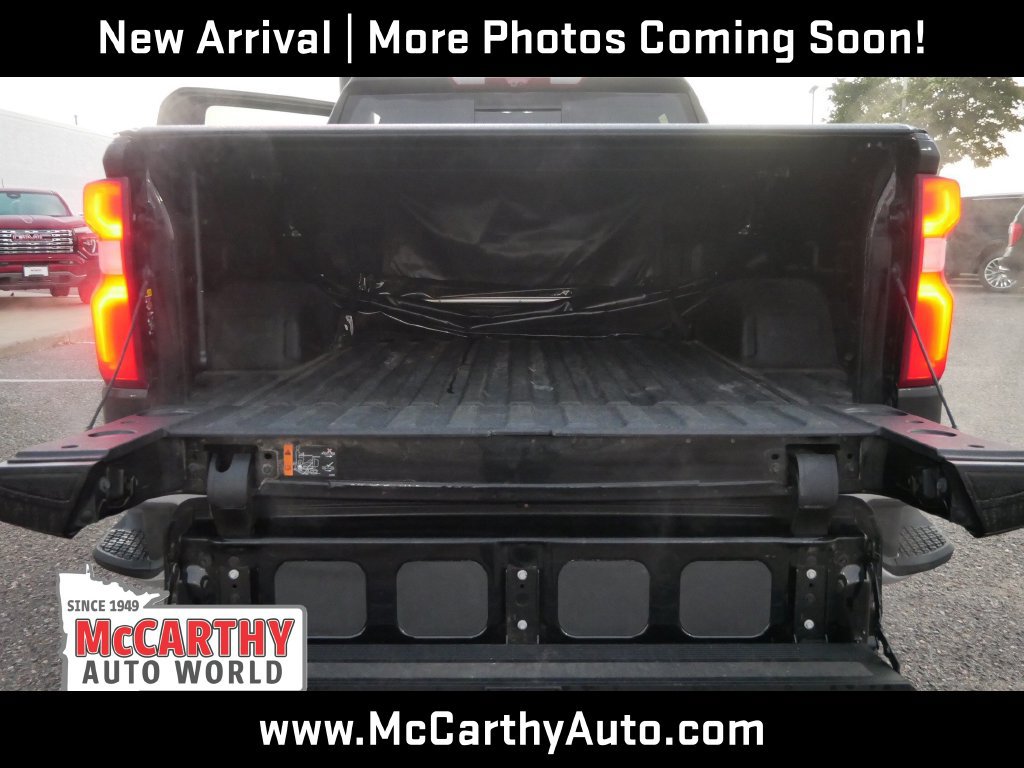 Used 2024 Chevrolet Silverado 1500 LTZ w/ LTZ Premium Package AWD/4WD image 11