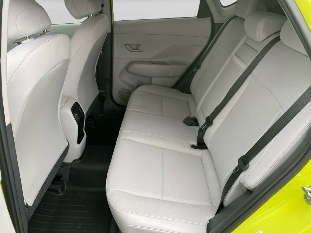 Used 2024 Hyundai Kona SEL FWD image 23