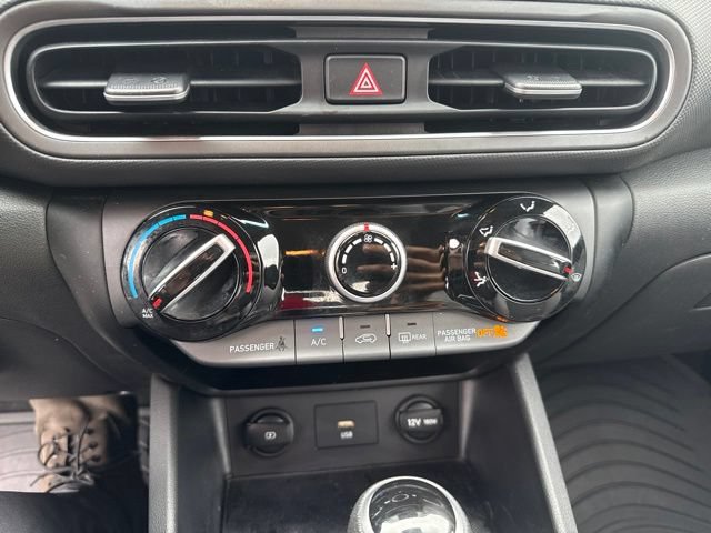 Used 2022 Hyundai Kona SE w/ Cargo Package FWD image 33