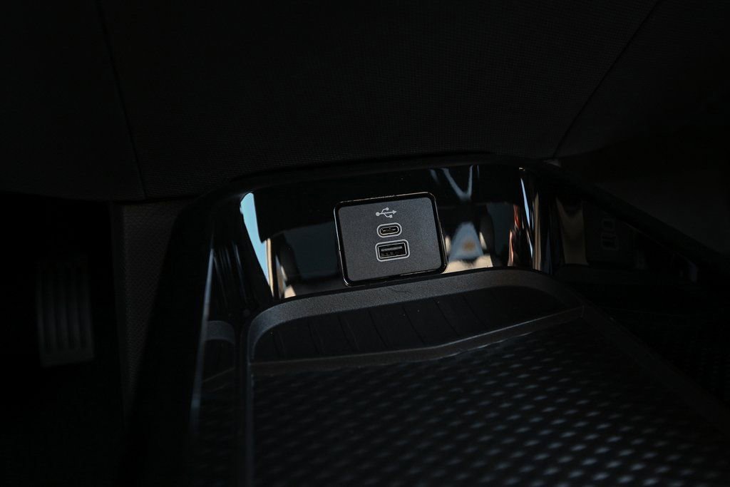 New 2025 Ford Mustang Mach-E GT w/ Bronze Appearance Package image 30