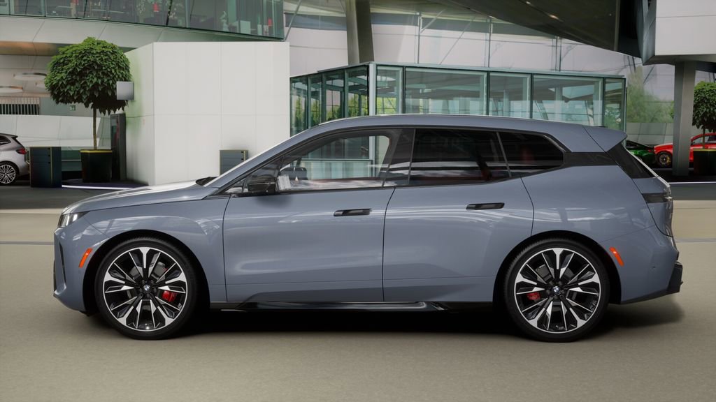 New 2026 BMW iX M70 image 4