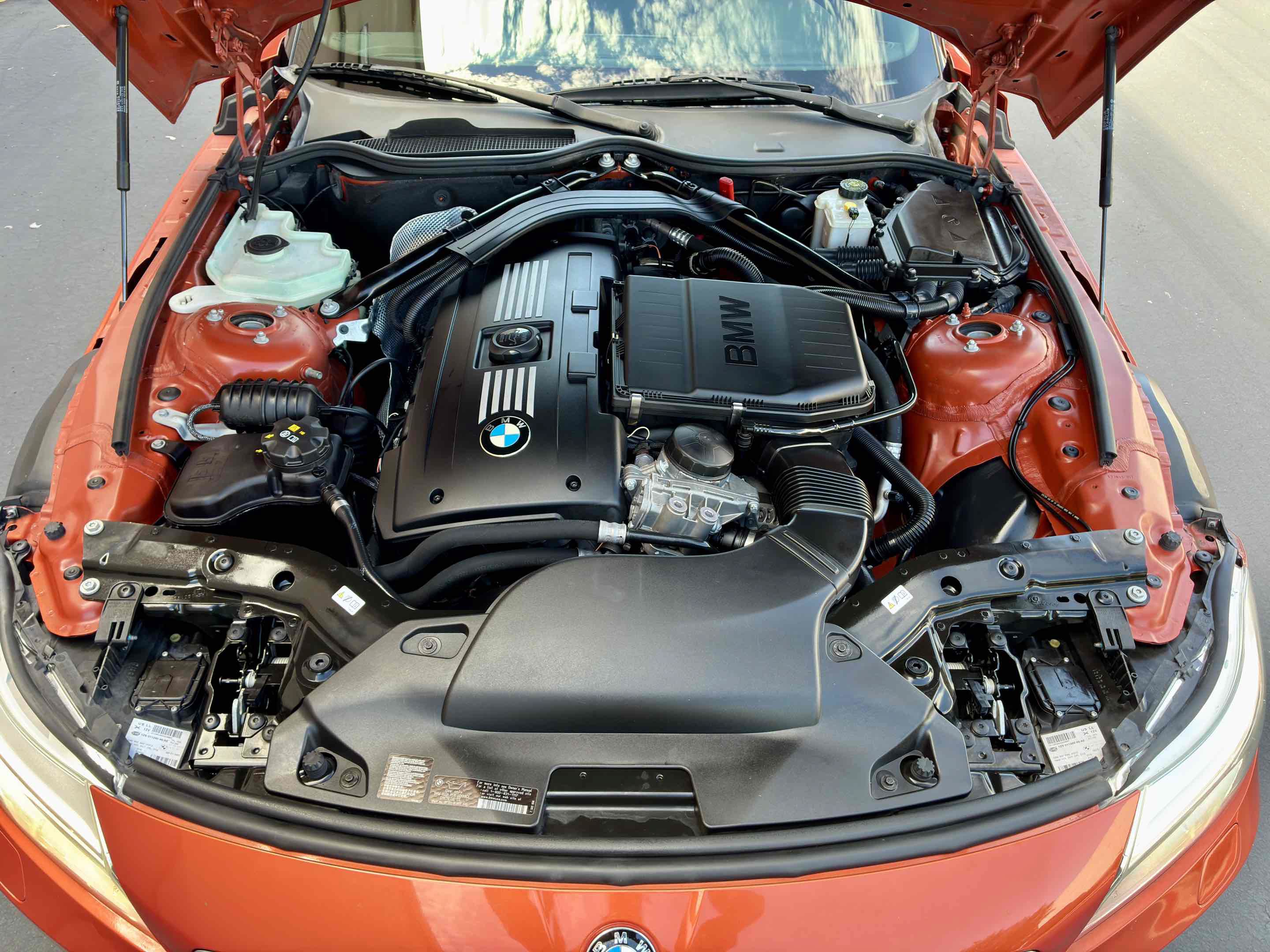 Used 2014 BMW Z4 sDrive35is RWD image 59