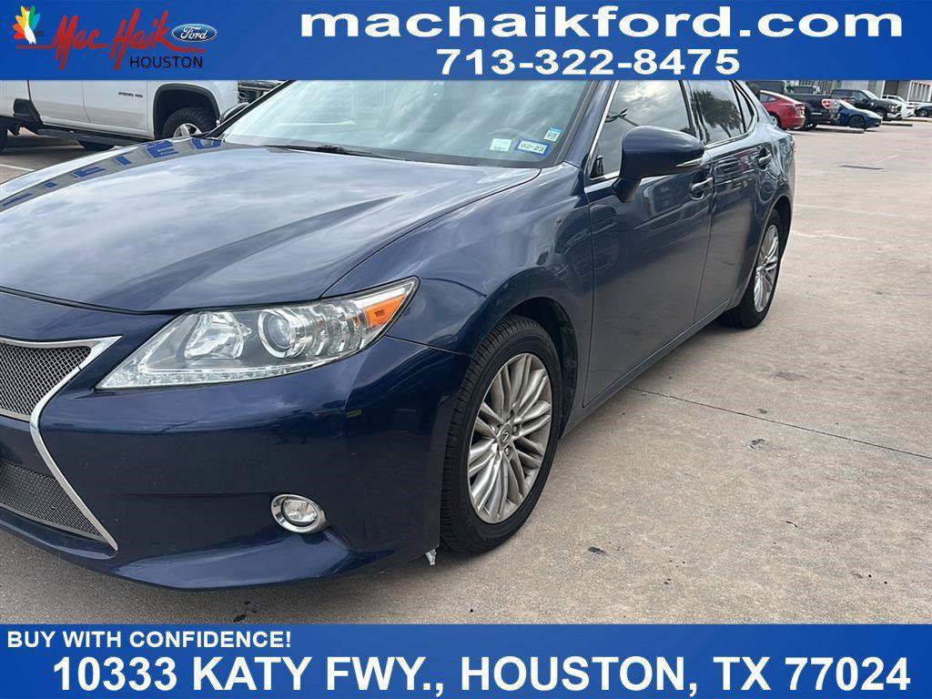 Used 2014 Lexus ES 350 w/ Luxury Package