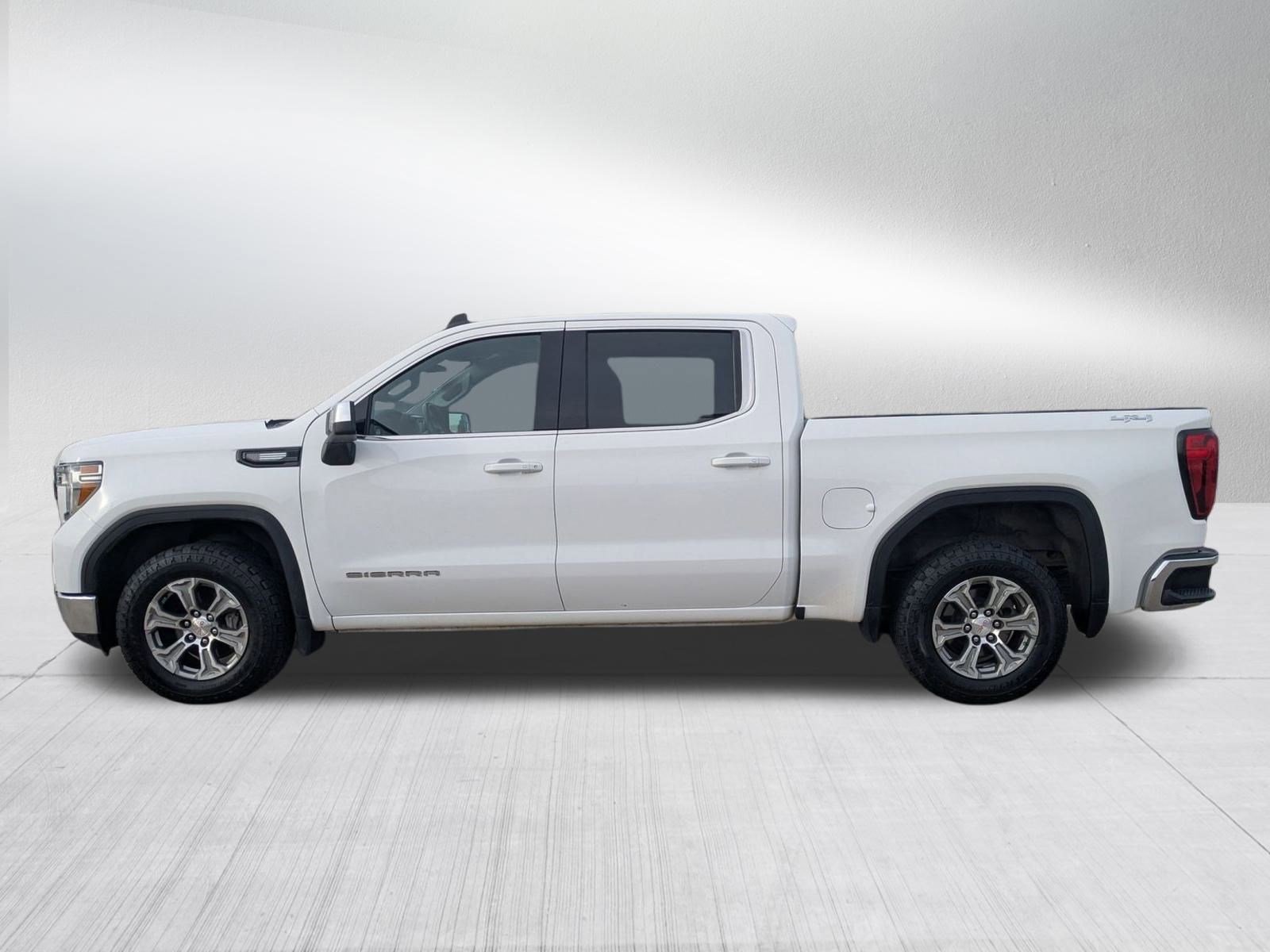 Used 2020 GMC Sierra 1500 SLE w/ SLE Value Package image 3