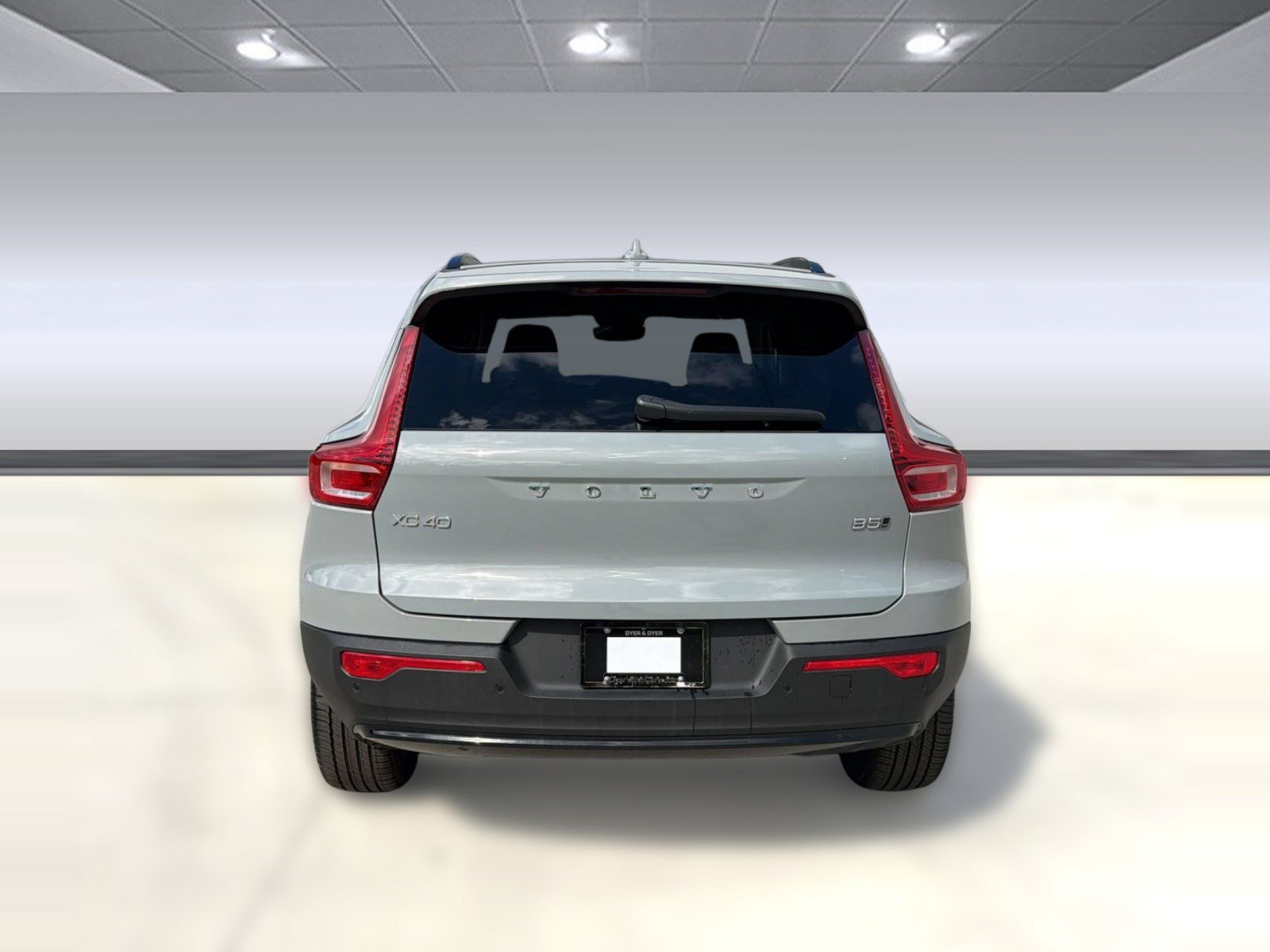 New 2026 Volvo XC40 B5 Plus w/ Protection Package Premier AWD/4WD image 10