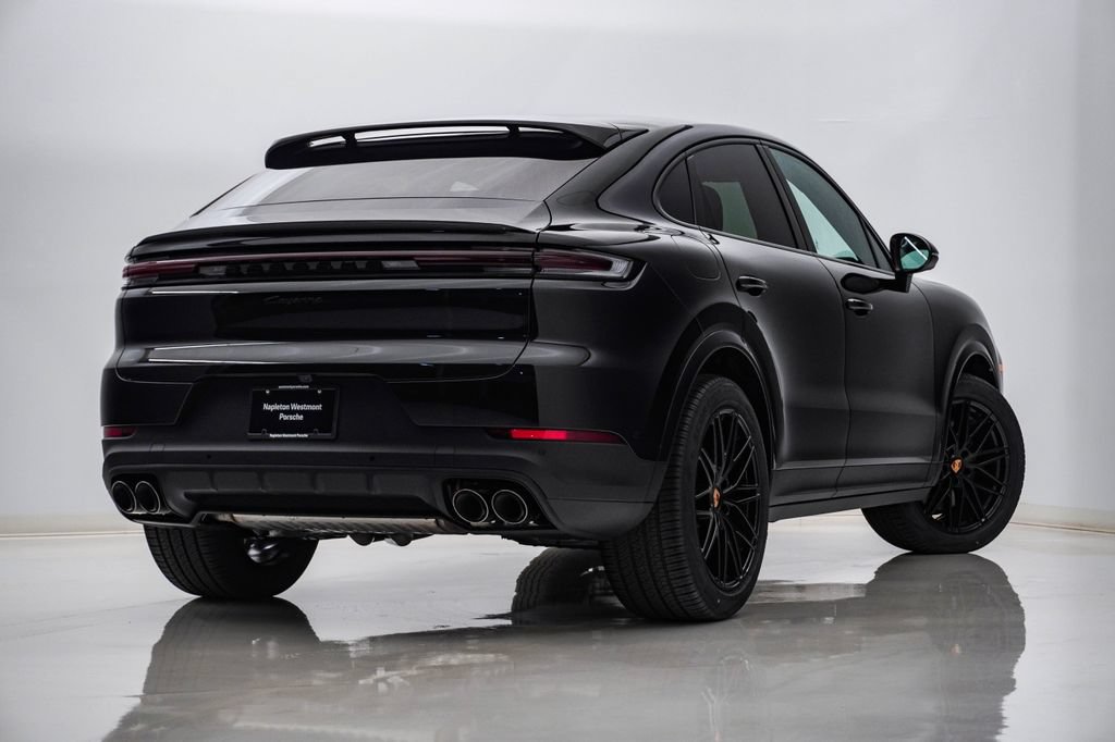 New 2026 Porsche Cayenne Coupe AWD/4WD image 12
