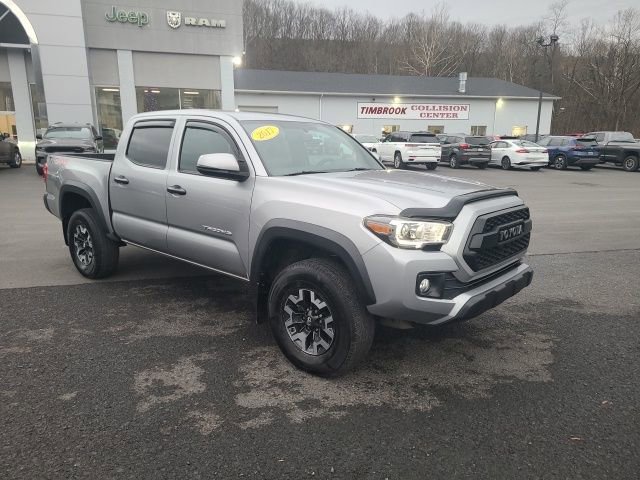 Used 2017 Toyota Tacoma TRD Off-Road image 7