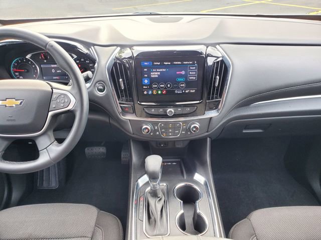 Certified 2023 Chevrolet Traverse LT FWD image 17