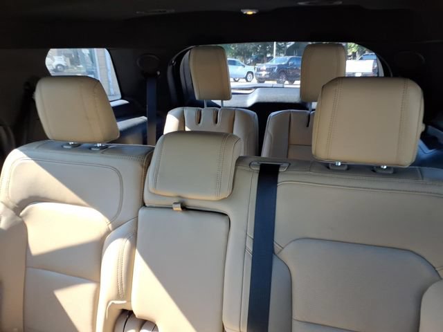 Used 2017 Ford Explorer Limited w/ Equipment Group 301A FWD image 22