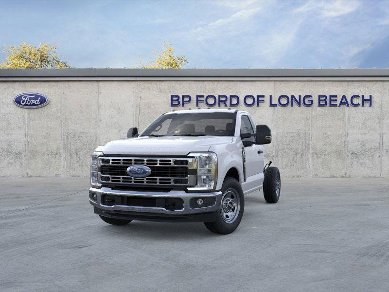 New 2026 Ford F350 XL w/ XL Chrome Package image 2