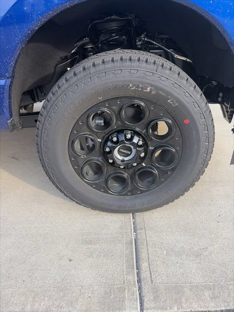 New 2026 Ford F350 Lariat w/ Black Appearance Package AWD/4WD image 9