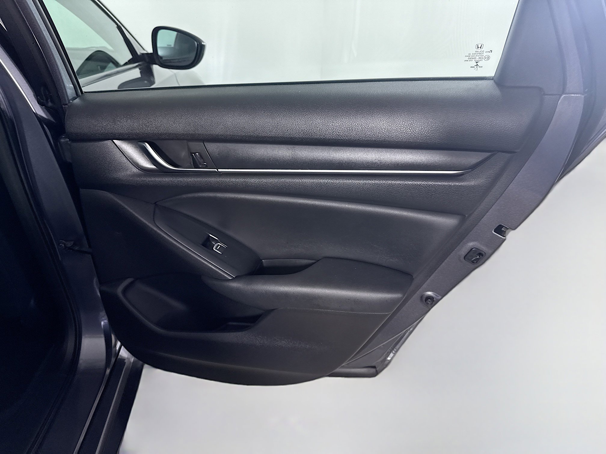 Used 2022 Honda Accord LX image 28