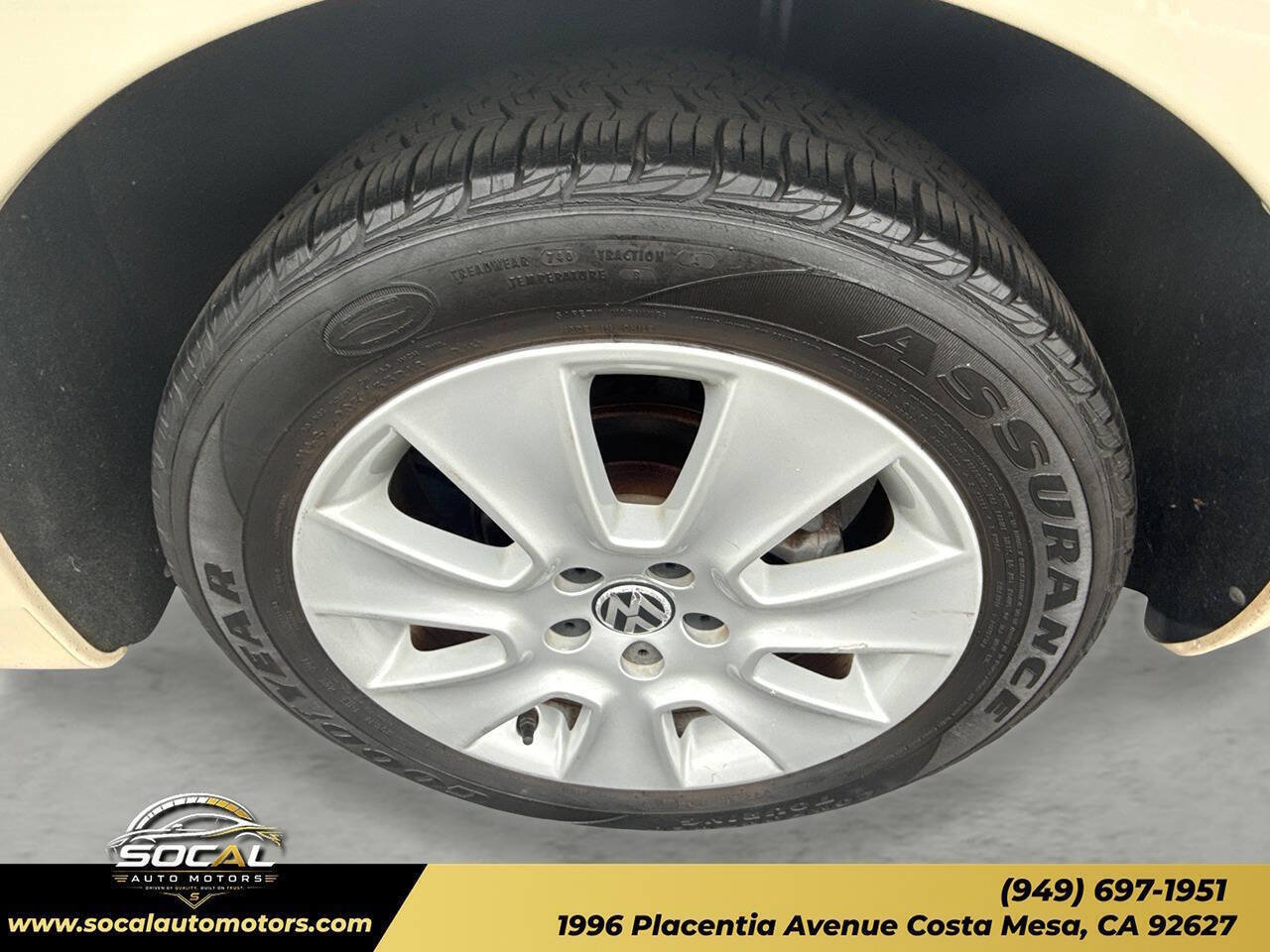 Used 2008 Volkswagen Beetle S FWD image 21