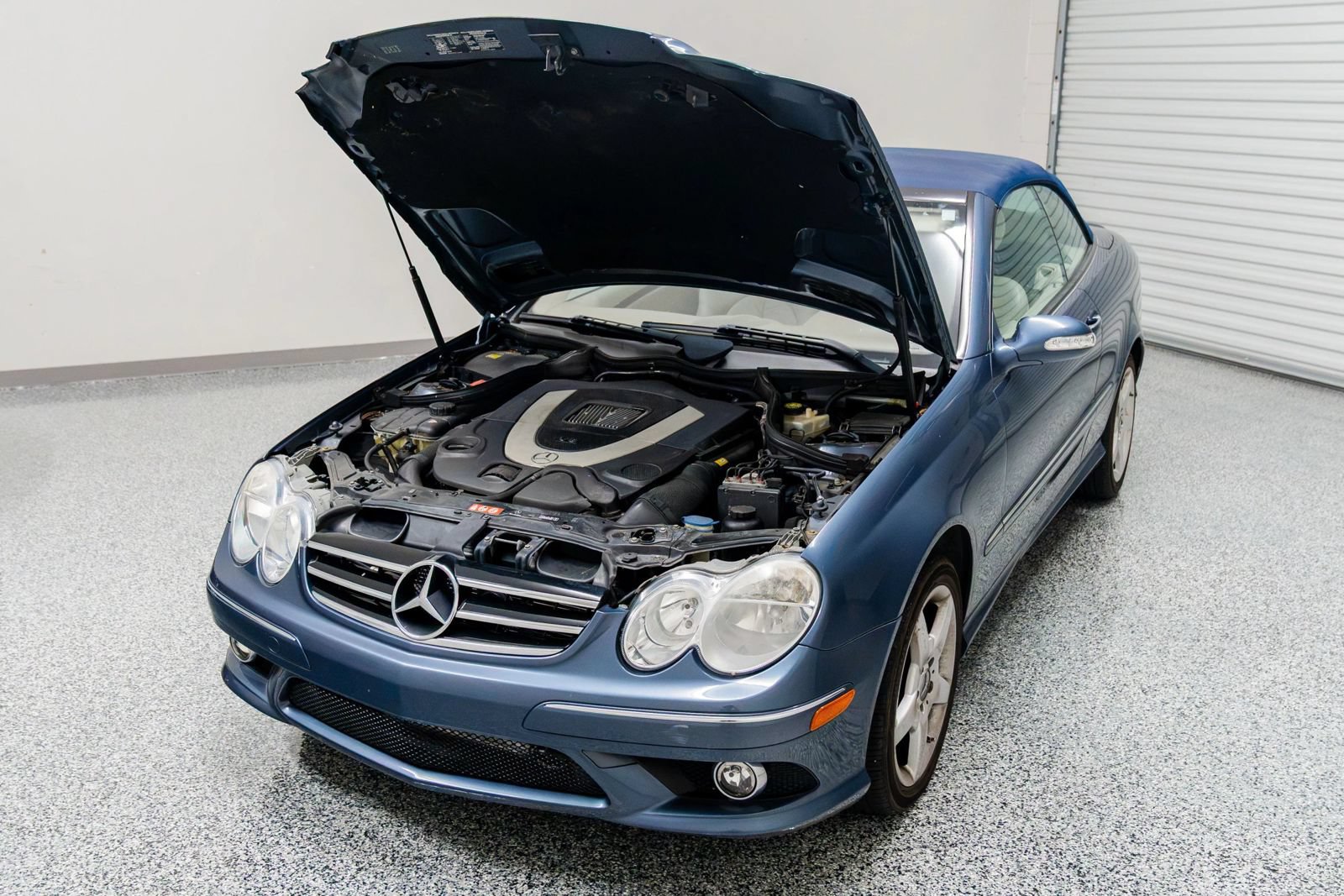 Used 2007 Mercedes-Benz CLK 550 Cabriolet image 4