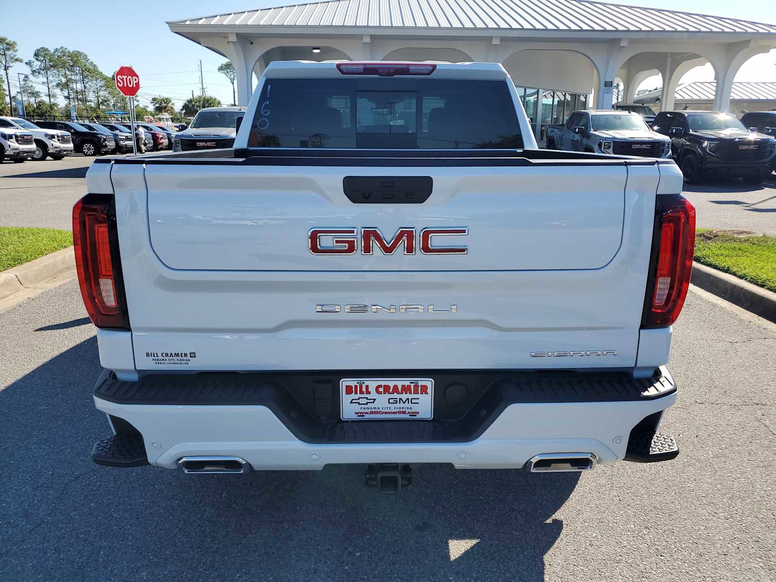 New 2026 GMC Sierra 1500 Denali w/ Technology Package image 4