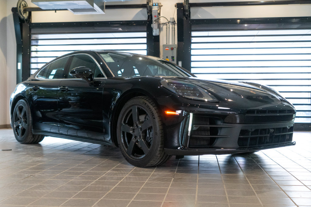 New 2026 Porsche Panamera 4 AWD/4WD image 7
