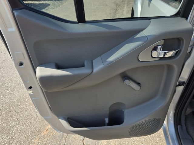 Used 2014 Nissan Frontier S AWD/4WD image 33