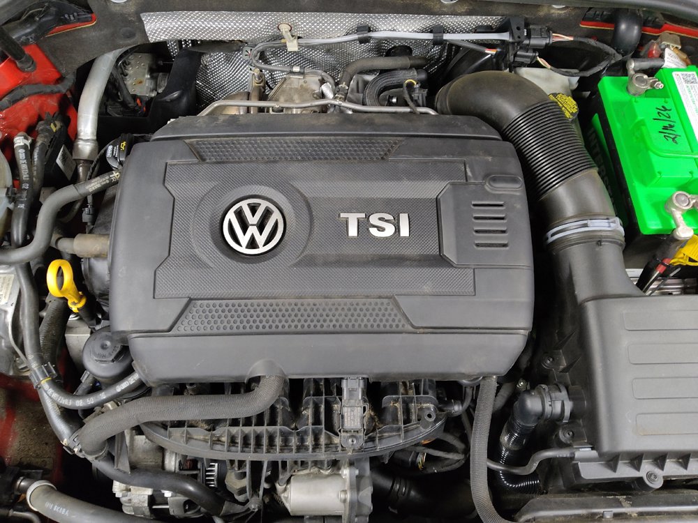 Used 2017 Volkswagen Golf S FWD image 30