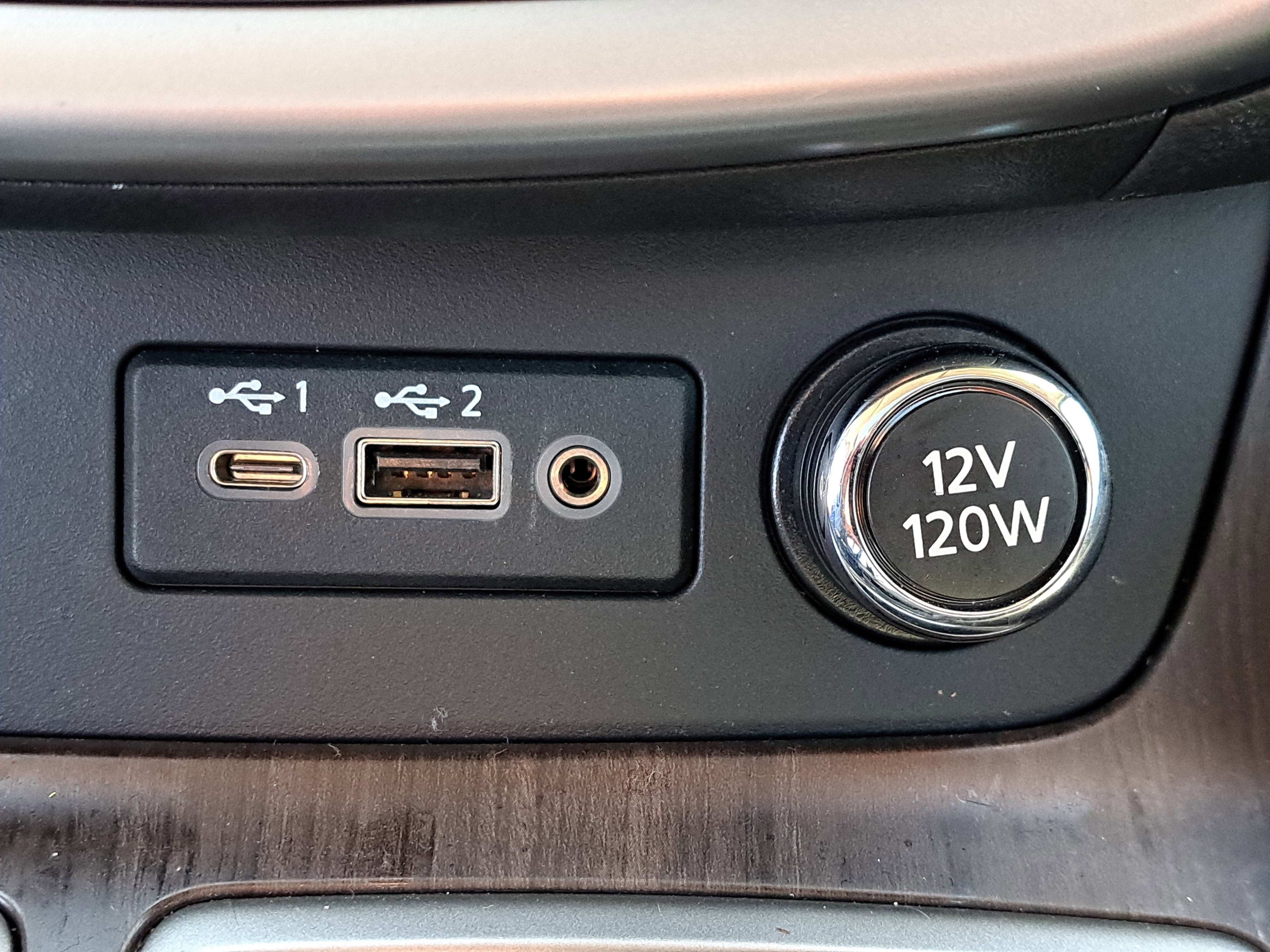 Certified 2024 Nissan Murano Platinum w/ Cargo Package image 29