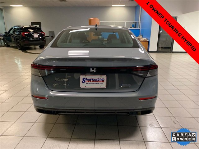Used 2024 Honda Accord Touring image 7