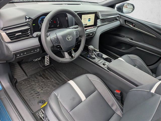 New 2026 Toyota Camry SE image 3