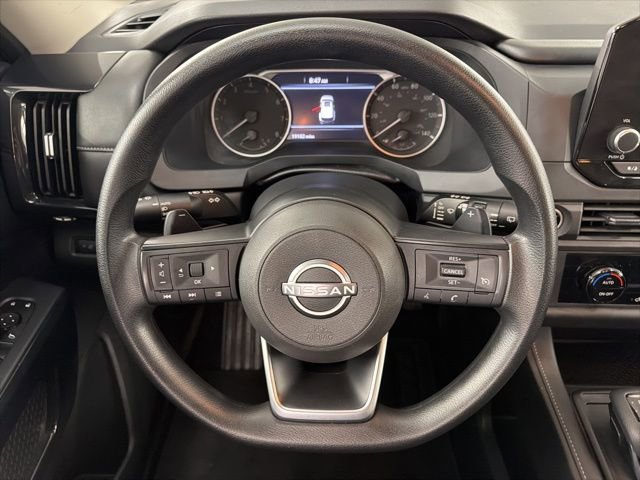 Used 2024 Nissan Pathfinder S w/ Cargo Package image 19