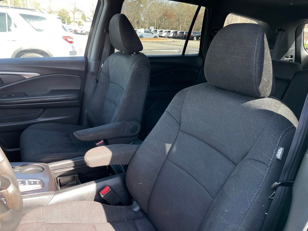 Used 2022 Honda Pilot Sport image 25