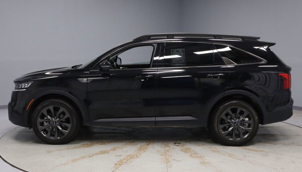 Used 2023 Kia Sorento SX Prestige image 9