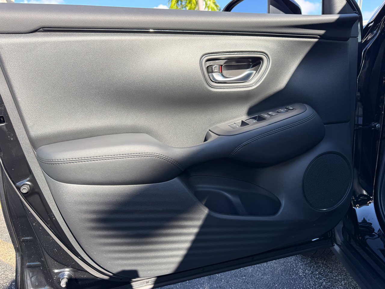 Certified 2026 Honda HR-V LX image 36