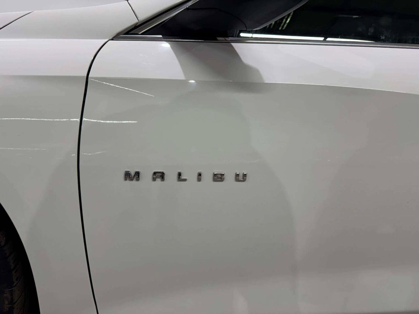 Used 2017 Chevrolet Malibu LS FWD image 40