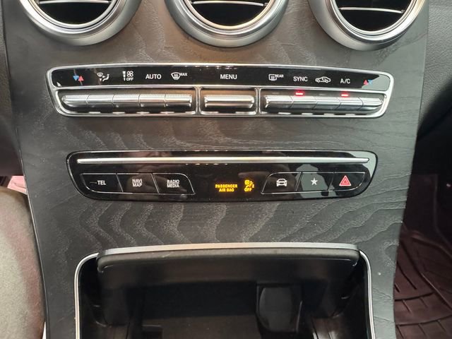 Used 2022 Mercedes-Benz GLC 300 image 38