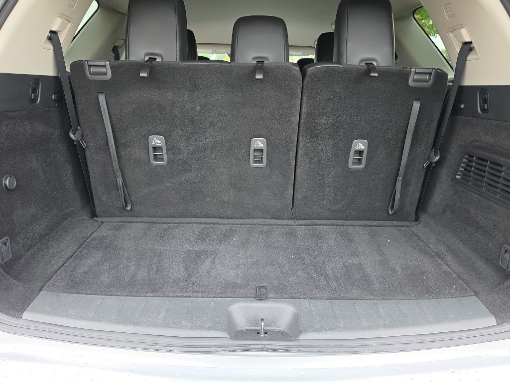 Used 2024 Nissan Pathfinder SL AWD/4WD image 23