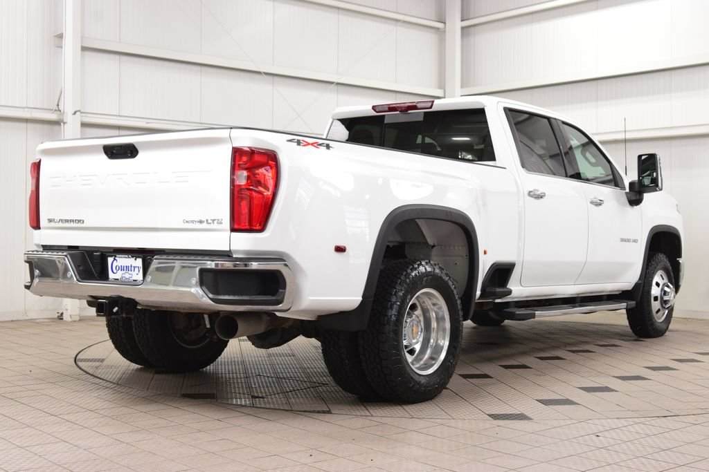 Used 2024 Chevrolet Silverado 3500 LTZ w/ LTZ Convenience Package AWD/4WD image 8