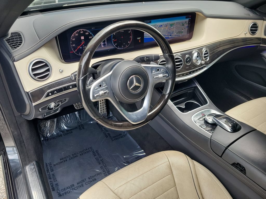 Used 2018 Mercedes-Benz S 560 Sedan image 23