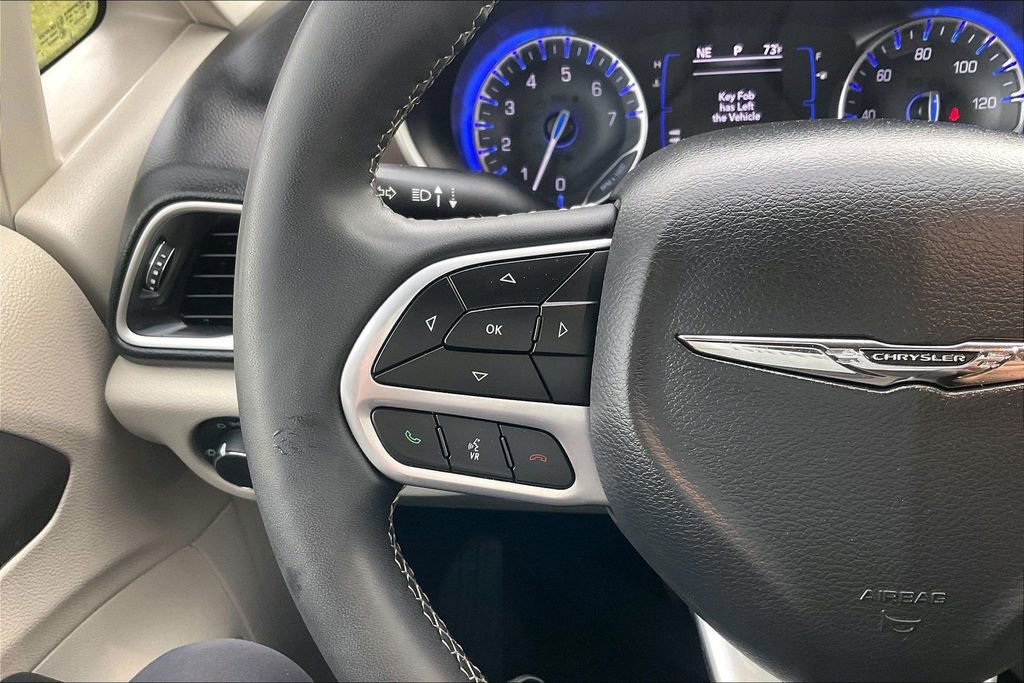 Used 2023 Chrysler Voyager LX FWD image 18