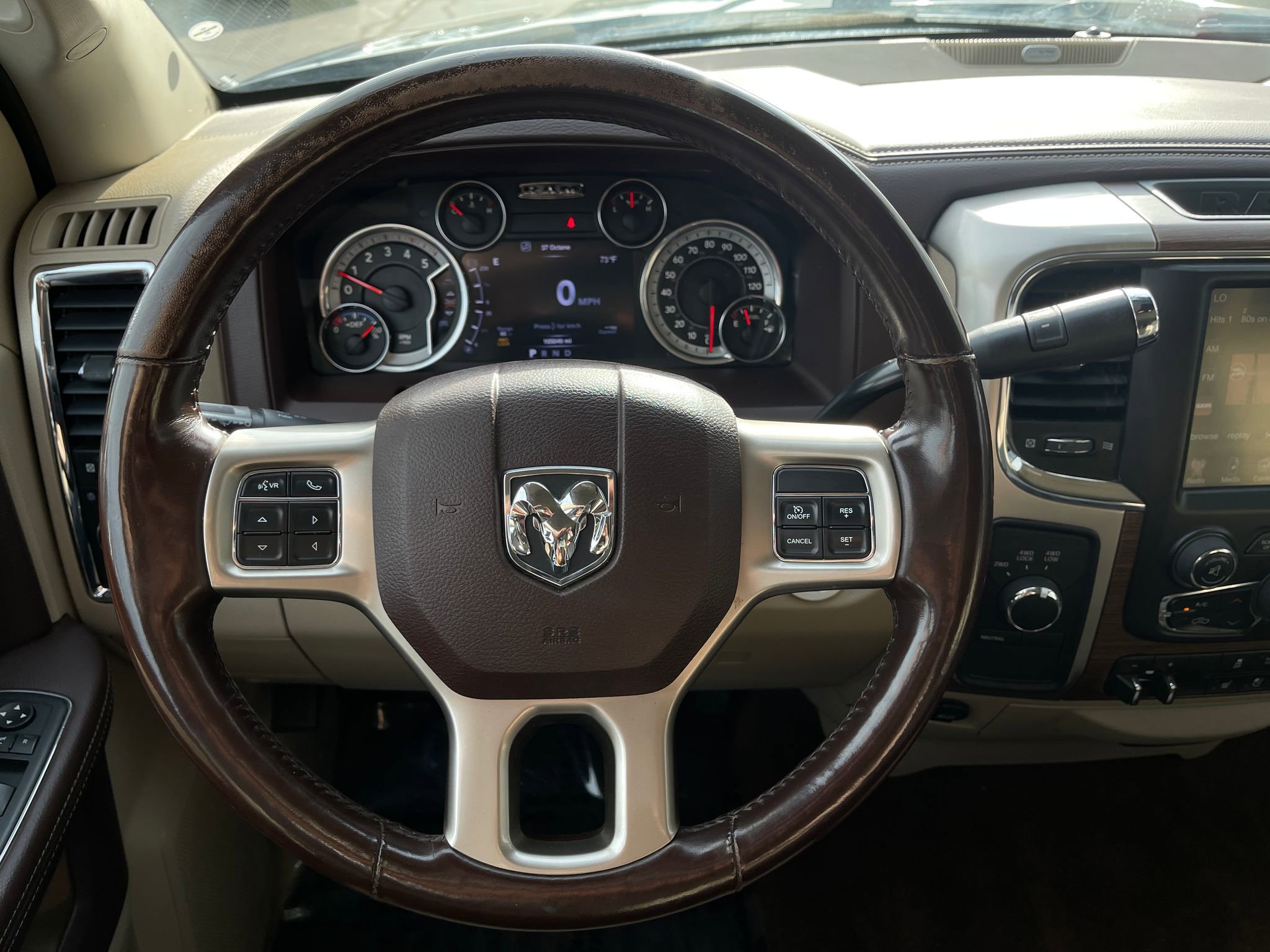 Used 2016 RAM 2500 Laramie w/ Cold Weather Group image 21