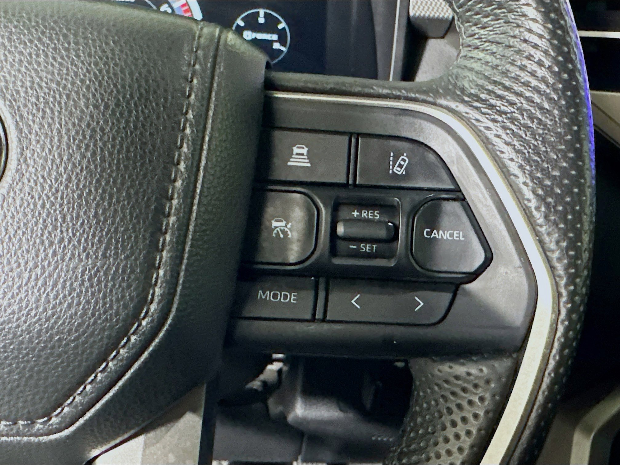 Used 2025 Toyota Tundra Limited image 17