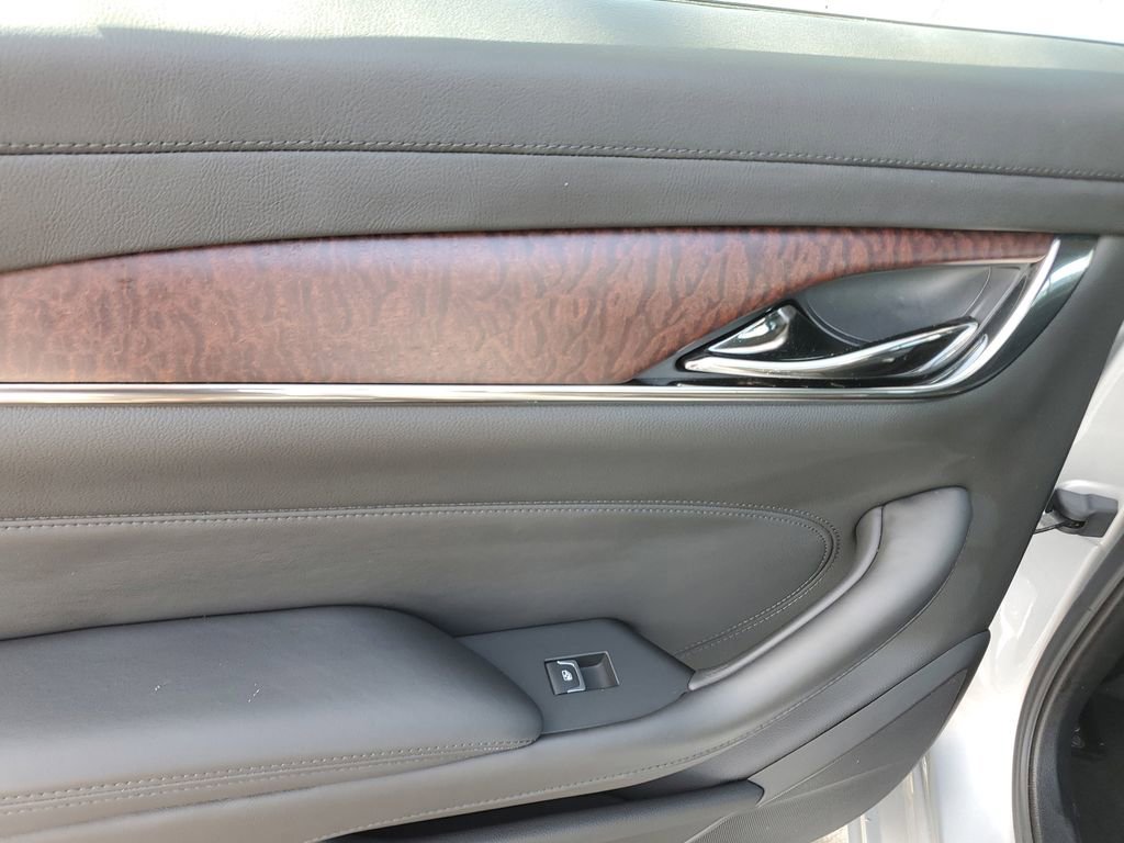 Used 2019 Cadillac CTS Luxury image 16