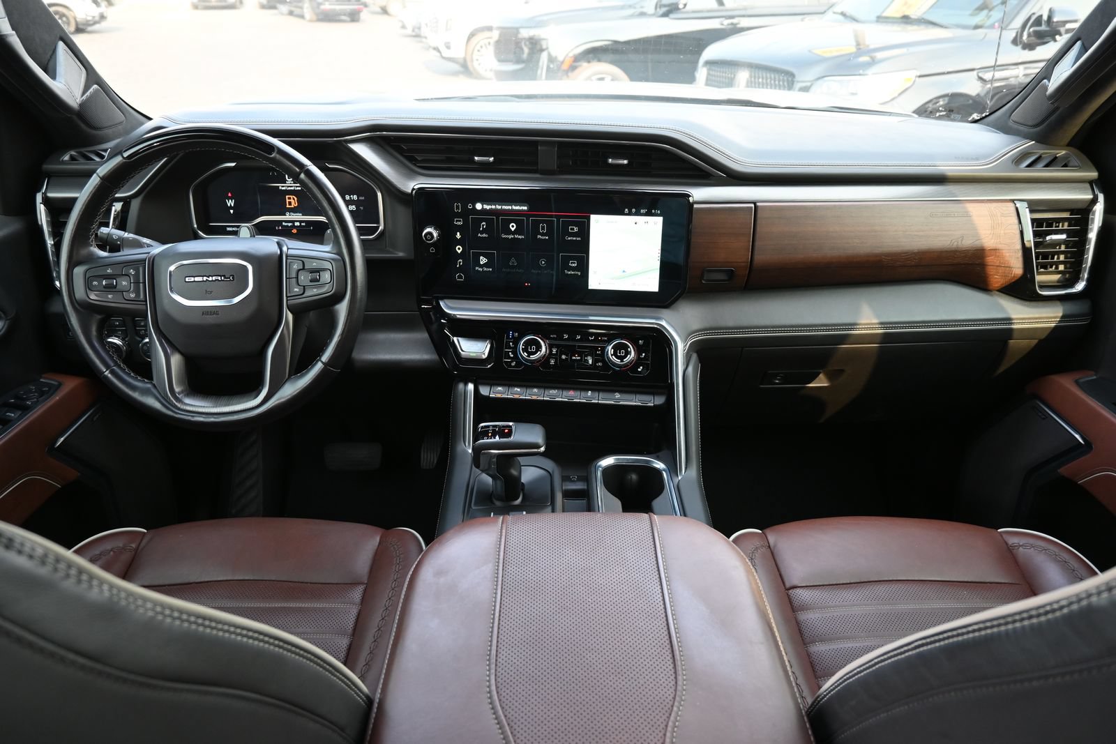 Used 2025 GMC Sierra 1500 Denali Ultimate AWD/4WD image 7