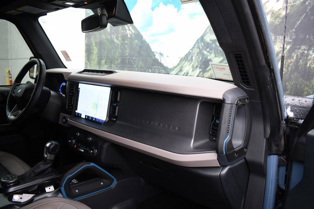 Used 2024 Ford Bronco Wildtrak image 24