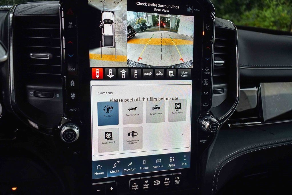 New 2026 RAM 3500 Limited image 25