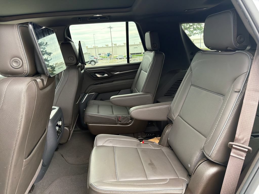 Certified 2023 GMC Yukon Denali w/ Denali Reserve Package AWD/4WD image 31