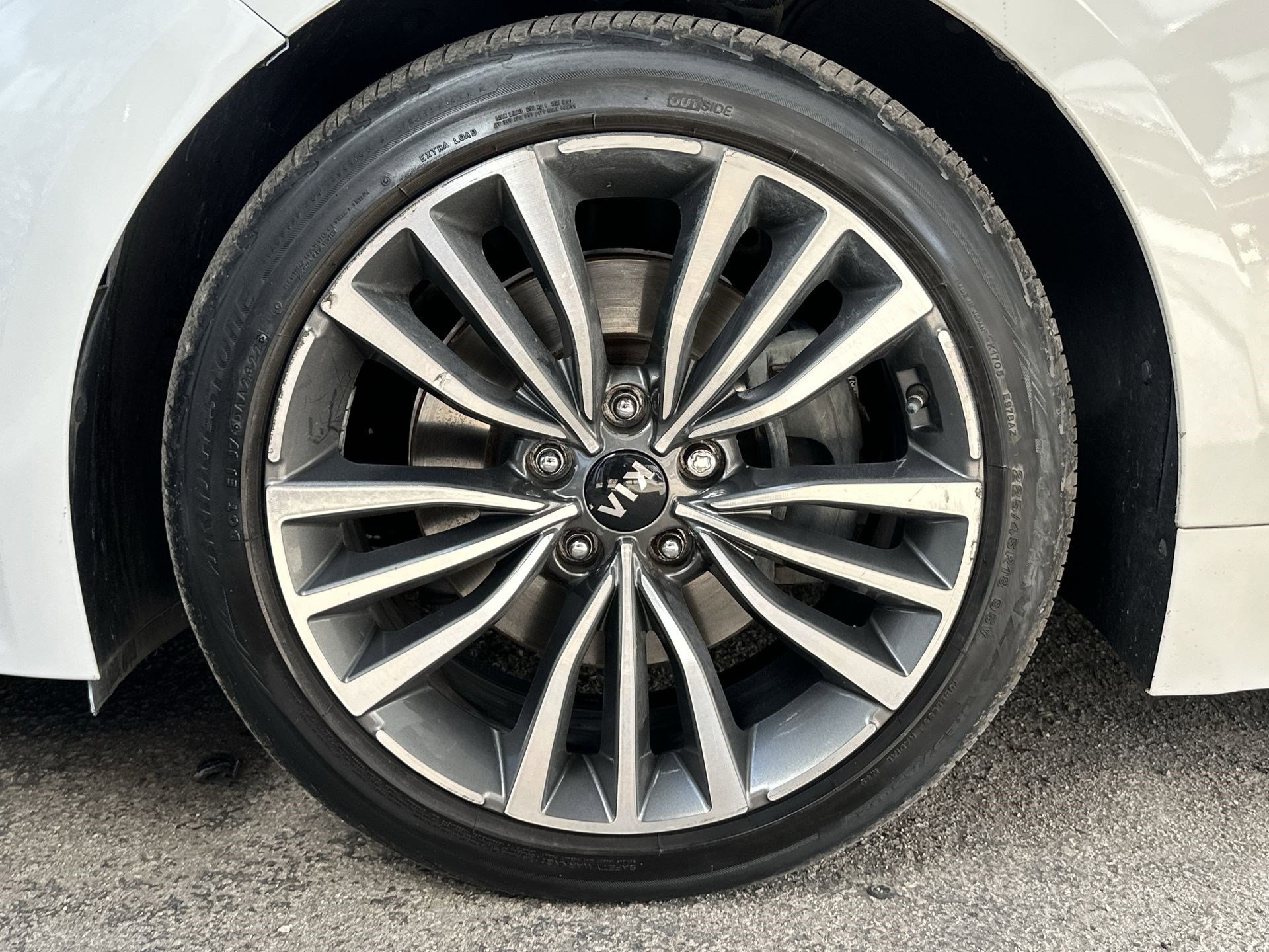 Used 2019 Kia Stinger image 18