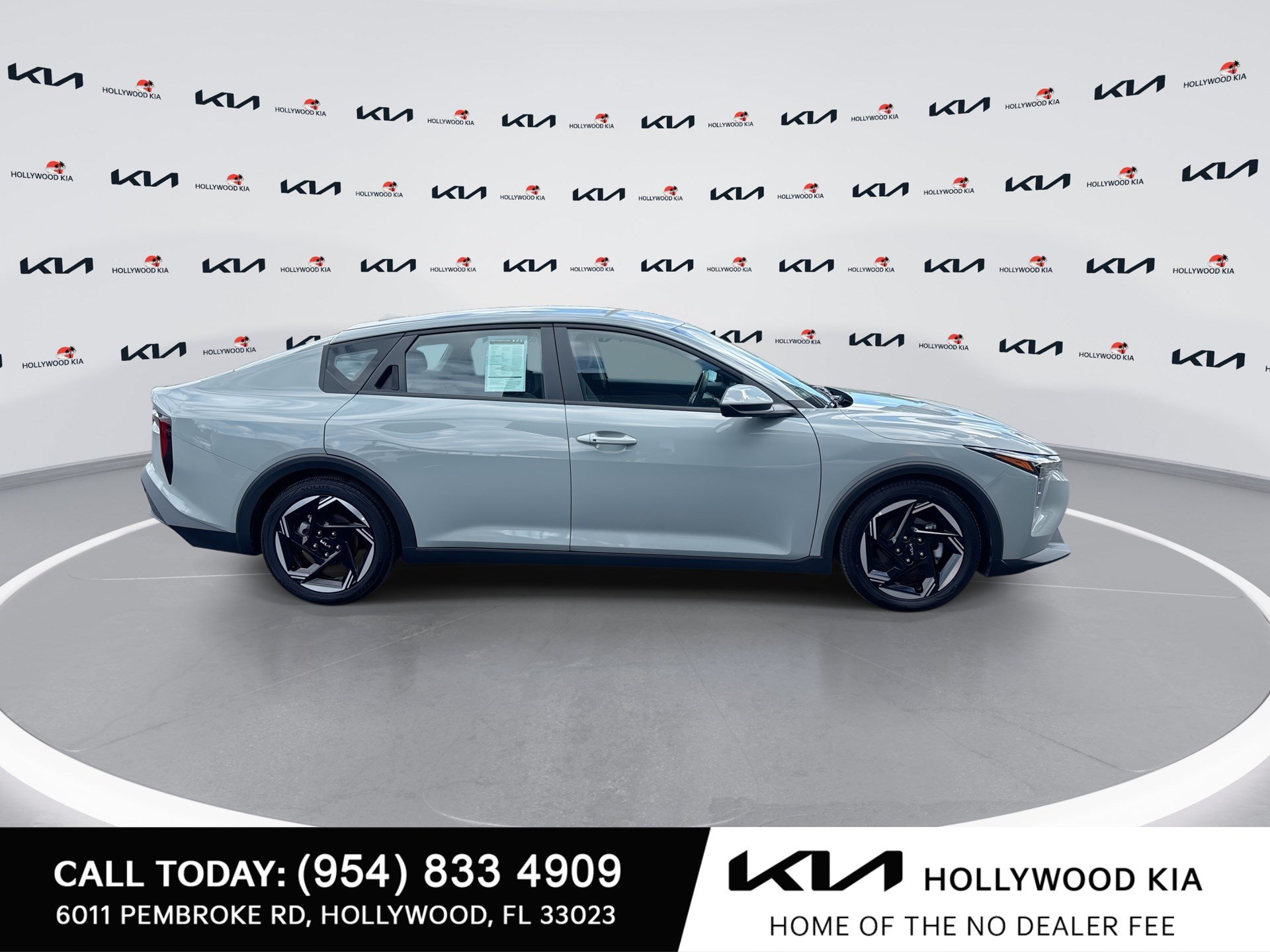 Used 2025 Kia K4 EX FWD image 9