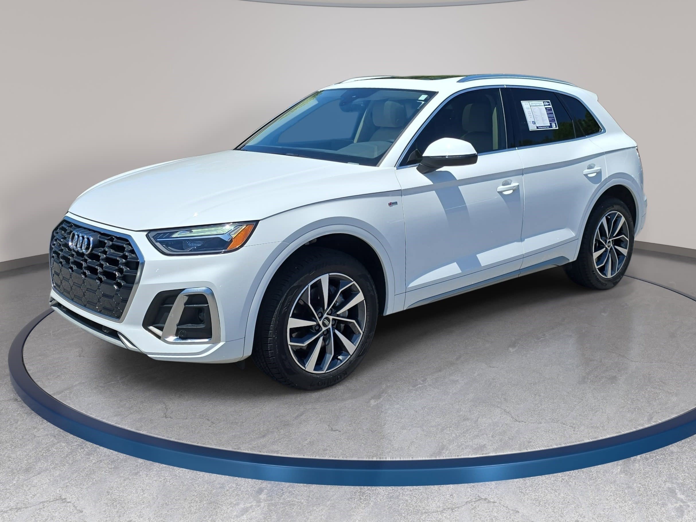 Used 2023 Audi Q5 2.0T Premium w/ Convenience Package AWD/4WD image 1