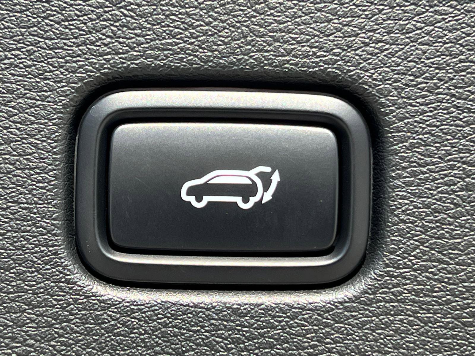 Used 2024 Kia Sportage SX Prestige image 19