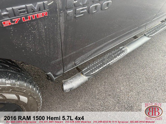 Used 2016 RAM 1500 Express w/ Black Ram 1500 Express Group AWD/4WD image 17