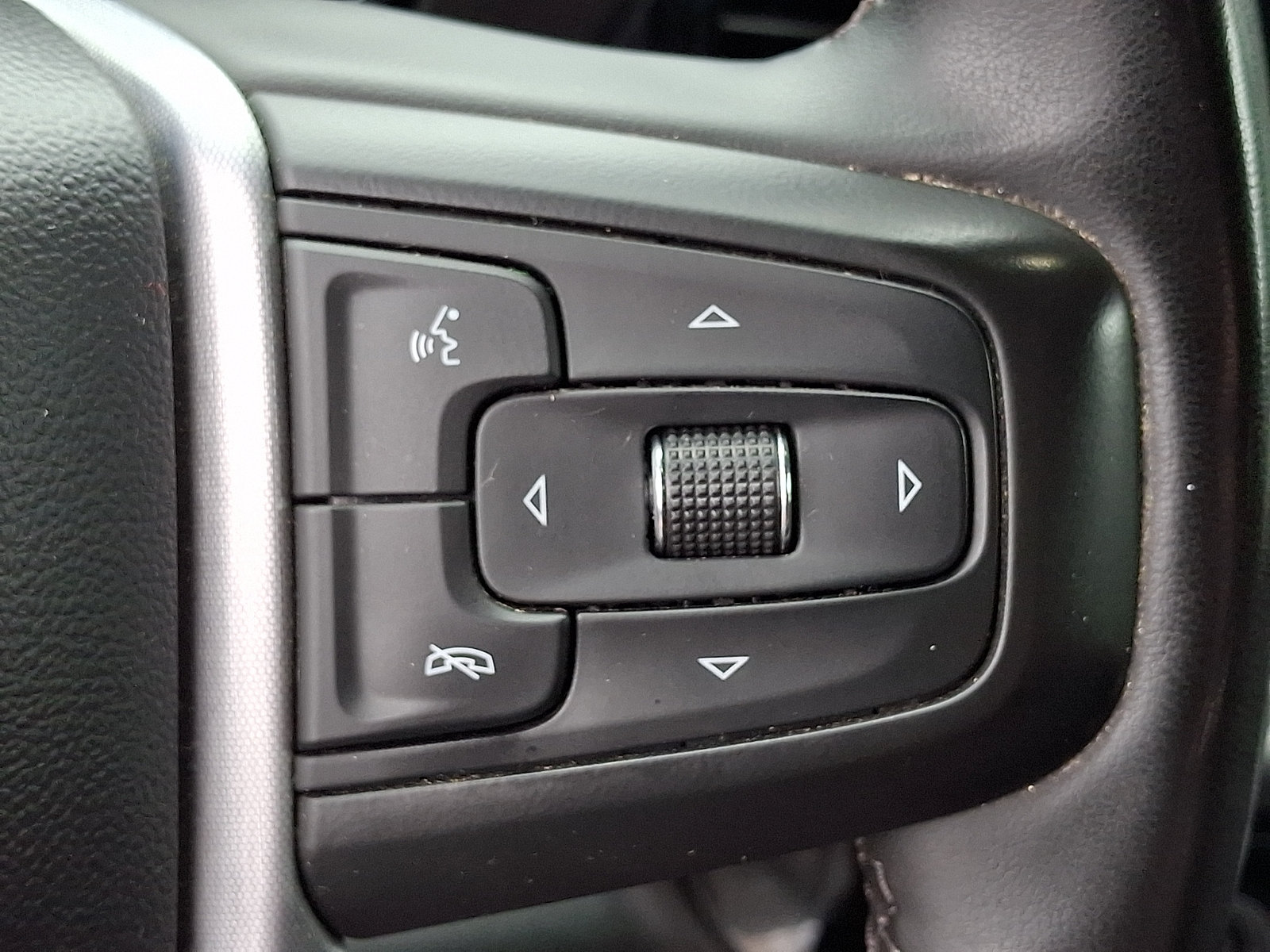 Used 2023 GMC Sierra 1500 Elevation AWD/4WD image 22