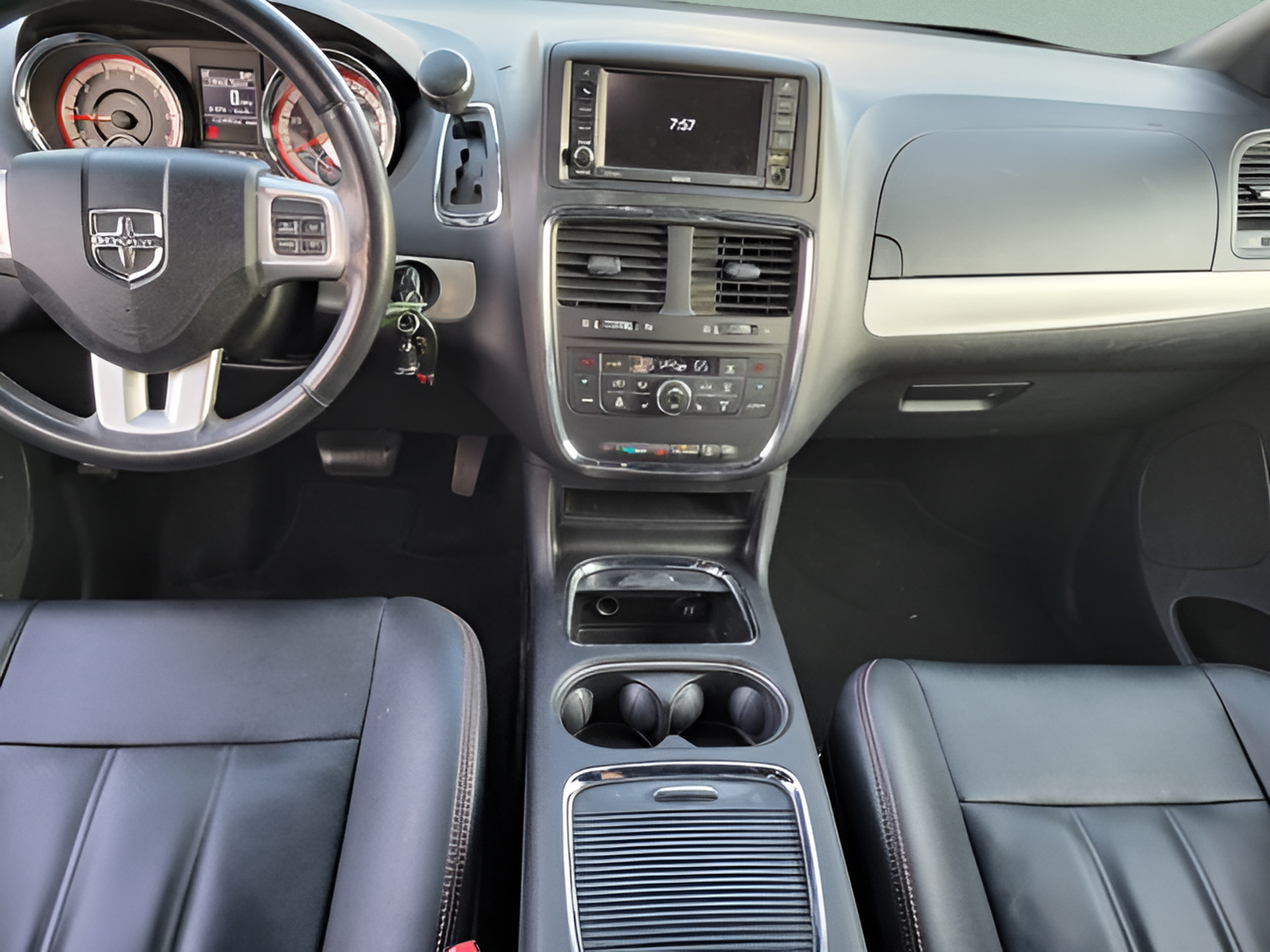 Used 2019 Dodge Grand Caravan GT FWD image 9