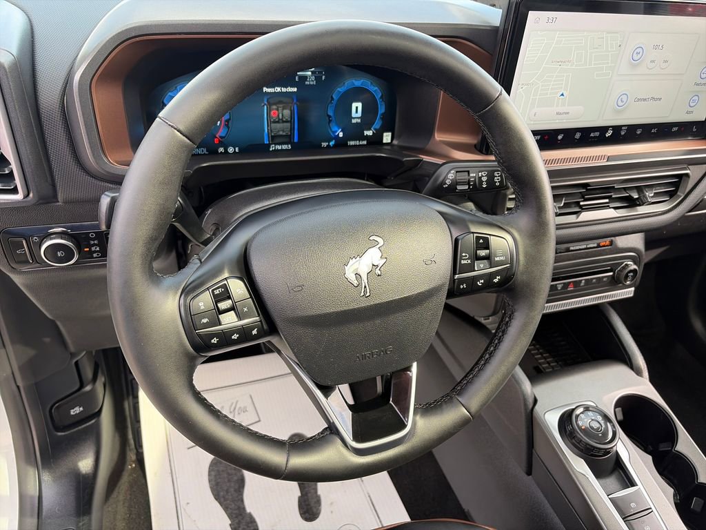 Used 2025 Ford Bronco Sport Outer Banks w/ Outer Banks Tech Package+ AWD/4WD image 19